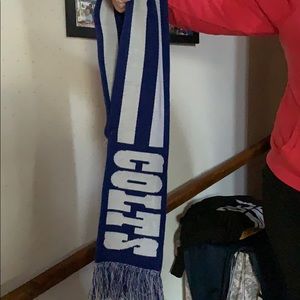 Colts scarf